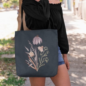 Wildflower Cottage Core Tote Bag, Boho Pressed Flowers Farmers Market Bag, Unique Floral Tote Bag Gift Idea For Her, Mothers Day Gift Ideas