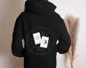 Tarot hoodie, astrologie hoodie, zon en maan hoodie, tarotkaart Witchy shirt, spiritueel shirt voor haar of hem, astrologie cadeau