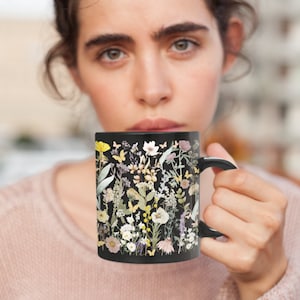 Pressed Wildflower Mug Cottagecore Mug, Garden Lovers Gift Idea, Mothers Day Mug Gift, Fairy Core Mug, Nature Inspired Mug Gift For Mom