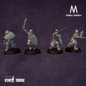Early 14th century men at arms with Hand weapons 2 | 14th Century | Medbury | Historical