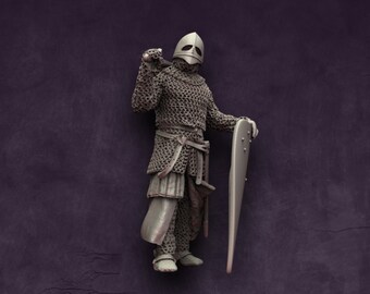 thumbnail image 2 of Medieval Knight Gold Rome Helmet – 1:12 Scale Dollhouse Miniature Accessory (Metal, Handmade) 2 of 4