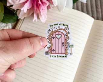 I’m Booked Sticker | Kindle Stickers | Pink Reading Stickers | Romantasy | Fantasy Book Stickers | Bookish Merch | Fairytale | Fairycore