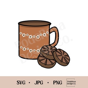 Może przedstawiać: Brązowy ceramiczny kubek z białym wzorem kwiatowym, wypełniony brązowym płynem i trzy brązowe ciasteczka z kawałkami czekolady.