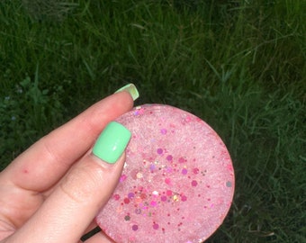 Super cute pink glitter handmade resin grinder