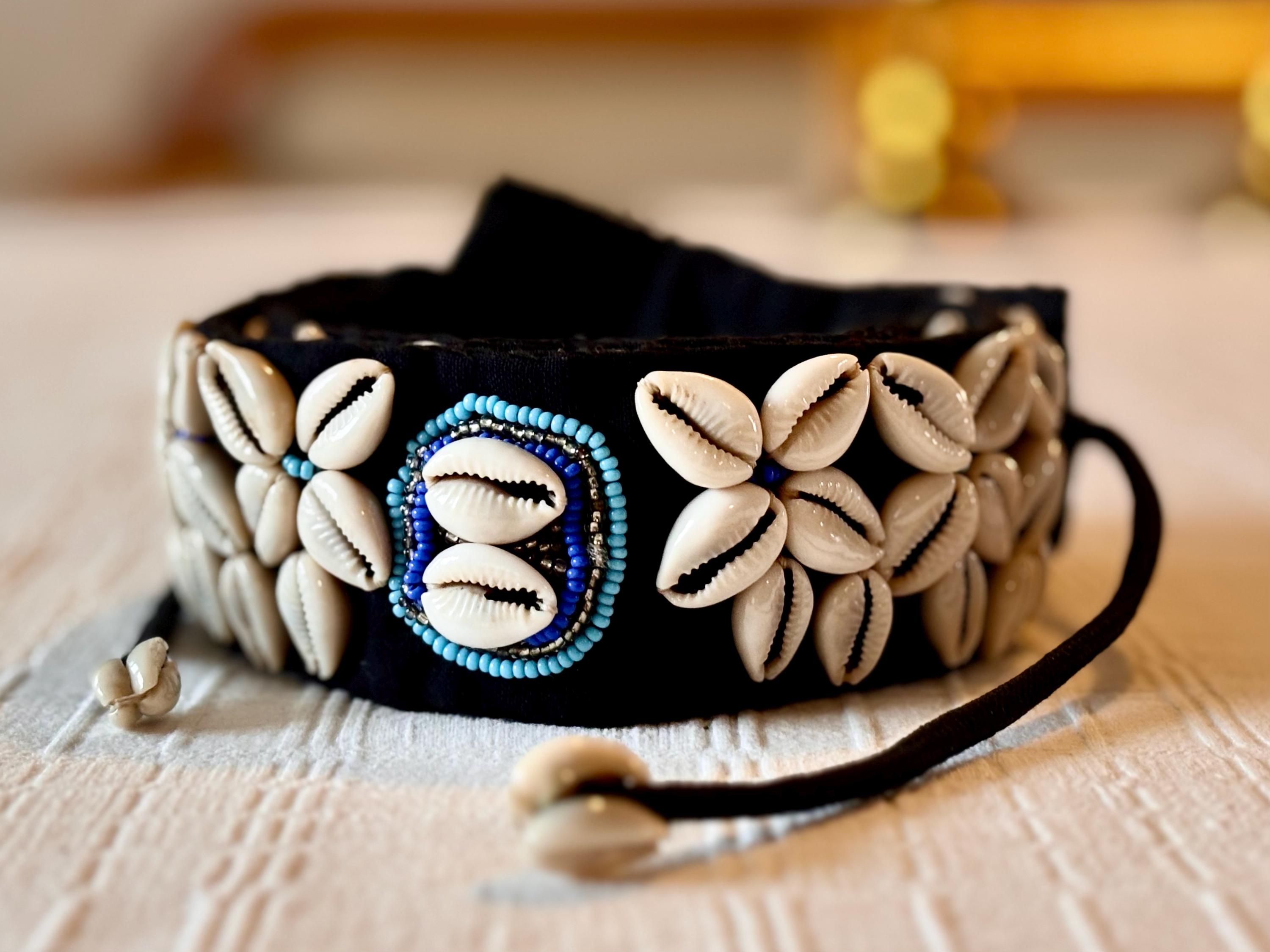 Vintage 80s90s clear Vinyl Silver beaded belt with shells and starfish 80s White Cord Belt Gold Starfish Seashells - Etsy main image 3