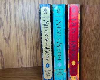 La trilogia Shadow and Bone di Leigh Bardugo