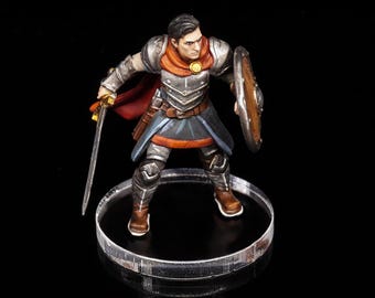 Pro-Painted 28mm Human Fighter Miniature | 25mm Base | RPG DnD Pathfinder | Sword & Shield Hero | Transparent Base