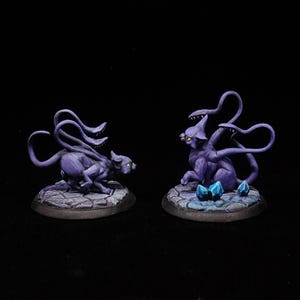 Pro Painted Displacer Kitten Set | Painted Purple Miniature Cats for DnD & TTRPG | Magical Familiar Creatures