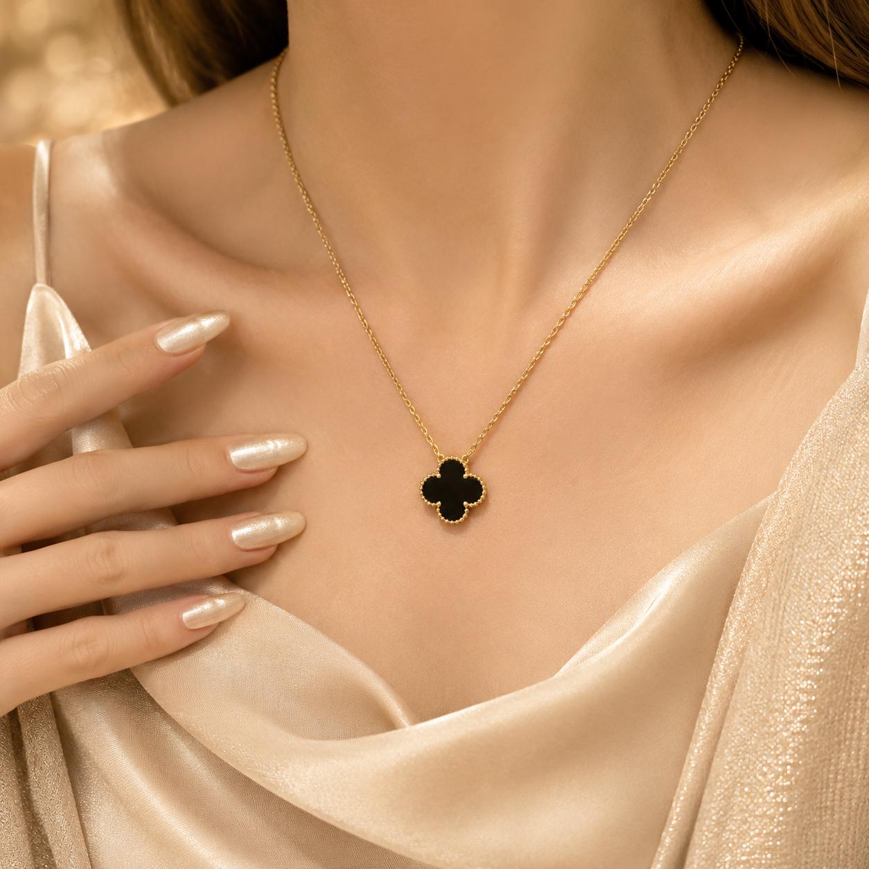 Van cleef necklace silver - Etsy 日本