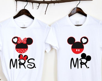 Disney Mr. and Mrs Shirts, Mickey and Minnie Disney Shirt, Disney Couple Shirt Gift, Disney Matching Shirts, wedding party Tee, Honeymoon T