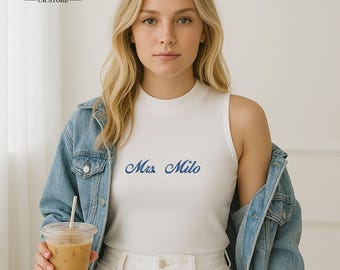 Geborduurde hoge hals bruid crop tanktop, aangepaste mevrouw naam crop top, vrijgezellenfeest top, huwelijkscadeau voor haar, zomer bruid to be vesten