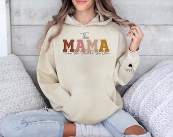 This Mama Wears Her Heart on Her Sleeve Hoodie, Personalised Mama Hoodies, Custom Kids Names on Sleeve Jumpers, Mother's Day Gifts for Momma