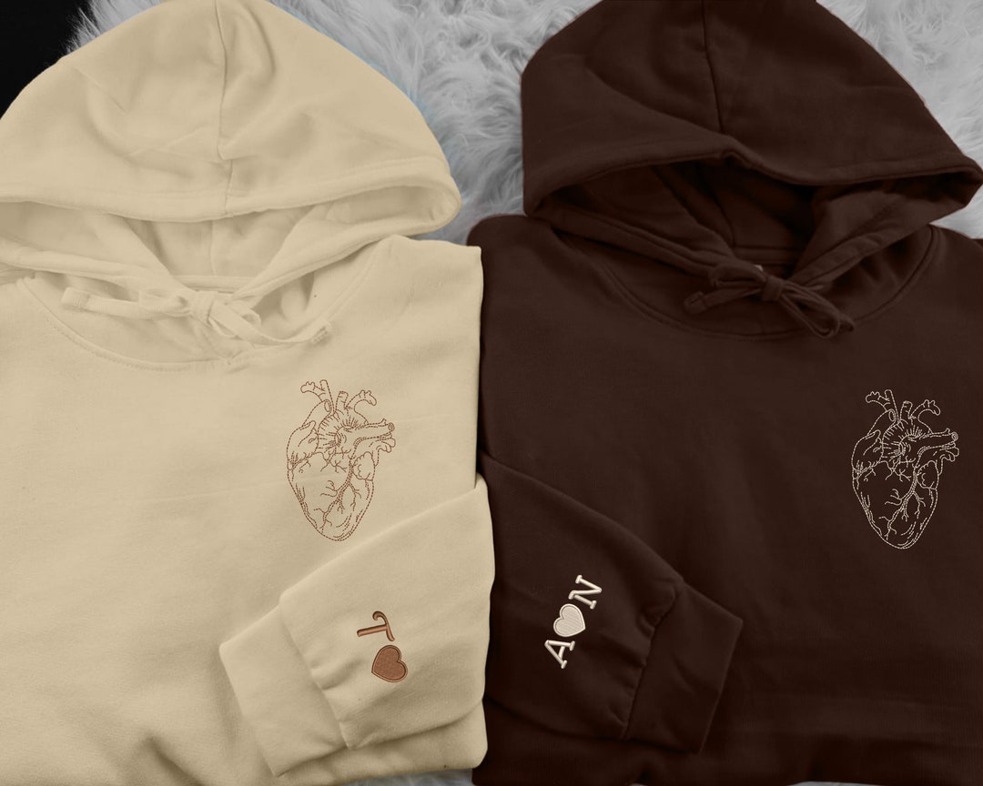 [GRAVER]★HEART SMILE EMBROIDERY HOODIE UNISEX] Flower heart half smile embroidery hoodie - GRAVER