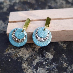 Round leather earrings – Handmade women’s jewelry – Stainless steel – Original gift – Handmade in France