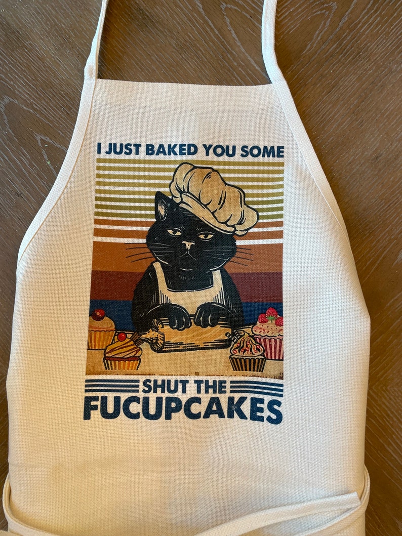 Tablier I Baked You Some Shut the Fucupcakes, cadeau tablier drôle, cadeau personne chat drôle, cadeau boulanger drôle, cadeau cuisine drôle, tablier drôle image 9