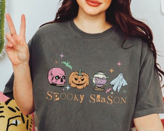 Vintage Halloween Comfort Colors Shirt, Spooky Season Shirt, Retro Halloween Shirt, Cute Ghost Shirt, Halloween Shirt For Women, Fall Shirt