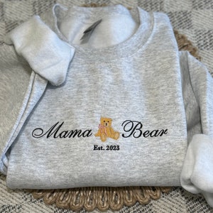 Customizable Embroidered Mama Crewneck, Personalized Sweatshirt For Mom, Mothers Day Mama Gift Embroidery, Girl Mom Gift, Boy Mom Gift