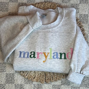 Colorful Embroidered State Sweatshirt, Multicolor Custom Embroidered State Crewneck, Custom Embroidered Sweatshirt, Embroidered Gift For