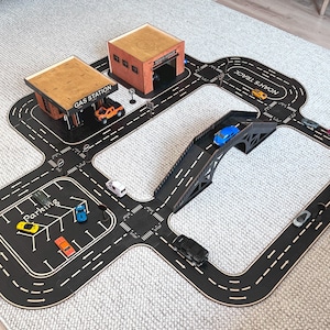 Personalizable Wooden Car Track: Montessori Road Track Puzzle for Kids, Race Car Track, Personalised Baby Gift - Perfect for Hot Wheels Play