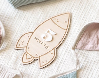 Wooden Rocket Ship Interchangeable Milestone Cards | Custom Name | Astronaut Baby Milestone Markers | Baby Shower Gifts | Boho, Sustainable