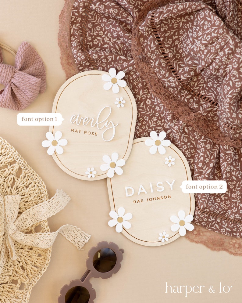 Wooden Milestone Cards for Little Daisies Double-Sided Milestone Birth Markers main image 0