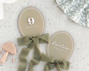 Acrylic Oval Trim Milestone Cards | Monthly Milestone Plaque Markers,Boho Interchangeable Milestone Card,Baby Shower Gift, Photo Prop