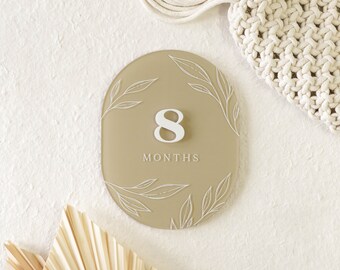 Acrylic Boho Leaves Milestone Cards | Monthly Milestone Plaque Markers | Boho Interchangeable Milestone Card | Baby Shower Gift, Photo Prop