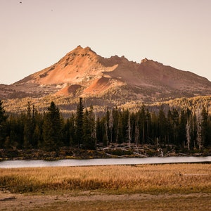 Sparks lake view of Broken Top