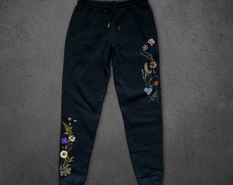 LUXURY ORGANIC Sweat Pants Unisex Sweatpants Graphic Sweatpants Women Statement Pants Fleece Sweatpant Pressed Flowers Sweatpants Floral