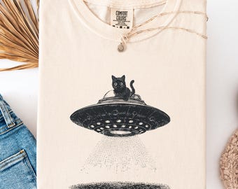 Cat ufo Shirt Long Sleeve Comfort Colors®