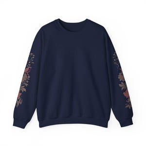 Sleeve Print Wildflower Sweatshirt Bird Linocut Shirt Floral Art Sweatshirt Womens Botanical Sweatshirt Cottage Core Clothes Flower Crewneck Navy