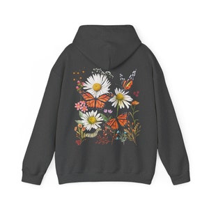 Butterfly Hoodie Cottagecore Clothes Floral Sweatshirt Daisy Shirt Monarch Butterflies Fairy Core Aesthetic Nature Lover Gift Flower Hoodie immagine 6