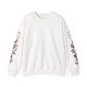 Sleeve Print Wildflower Sweatshirt Bird Linocut Shirt Floral Art Sweatshirt Womens Botanical Sweatshirt Cottage Core Clothes Flower Crewneck White