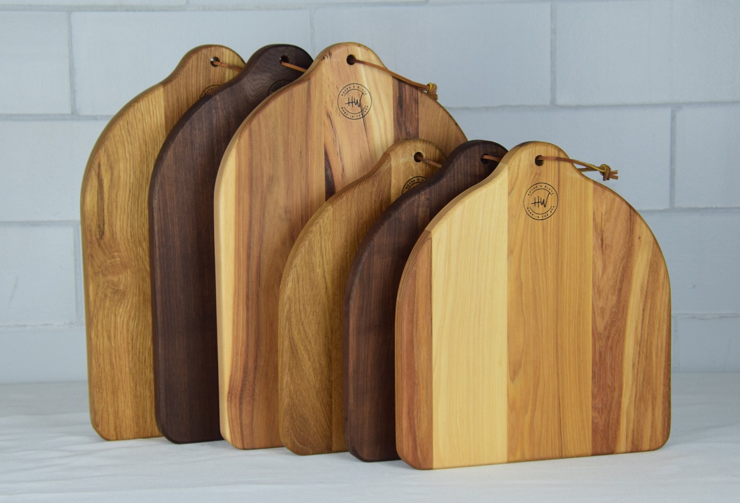 Small light wood cutting boards with handles — Plate & Patina