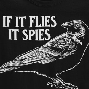 It Flies it Spies - complottheorie, vintage T-shirt, regeringscover-up, grappig unisex shirt