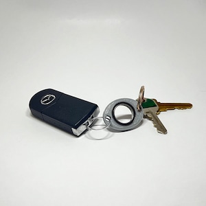 Keyrambit Karambit Keychain Spinner Fidget Spinner Toy With Two Key Ring Attachment Points