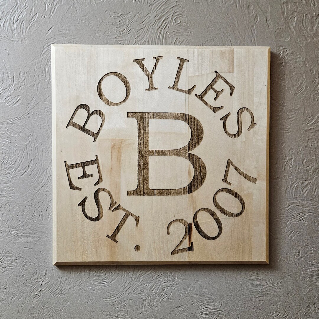 Custom Family Name Sign With EST Date - Etsy