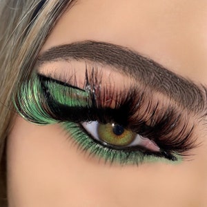 HUSTLER | Green Color Lashes | 1 Tone Green Lashes | Strip Lashes | Eyelashes | Falsies | Wispy Lashes | 25mm Lashes