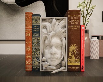 Edward Scissorhands End Book Nook Stand / Wall Art