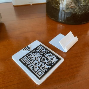 Custom QR Code keyring or Tag For WIFI, restaurants, menus, homes, or random display