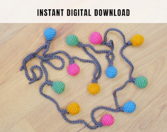 Cozy Festive Crochet: DIY Christmas Lights Garland Pattern