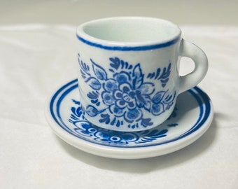 Handpainted Delfts Blauw tiny cup and saucer