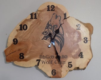 Cherokee Wolf Clan Clock