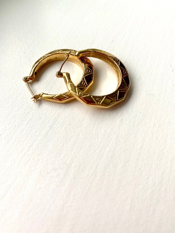 Vintage Napier 1" gold plated hoop earrings, uniqu