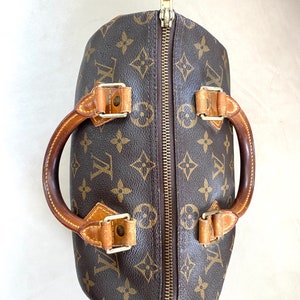 Louis Vuitton - Authenticated Iéna Handbag - Leather White for Women, Good Condition