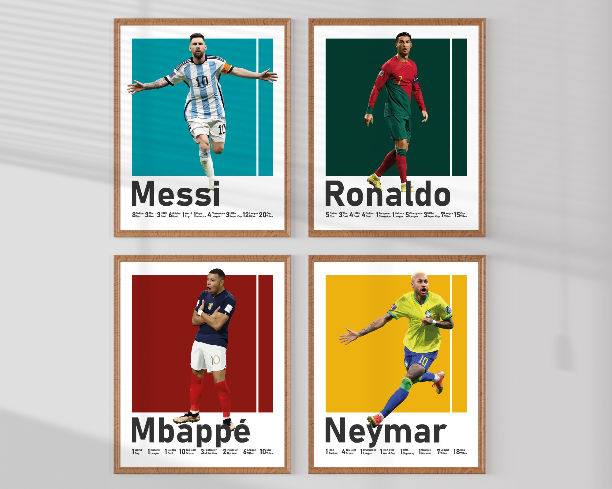 印刷可能なメッシ、ロナウド、ネイマール、ムバッペのポスターバンドル