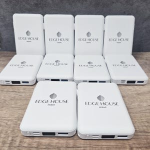 Banco de energía magnético personalizado con logotipo de empresa, regalos corporativos, cargador portátil grabado con cable, artículos promocionales, regalo empresarial, USB-C y iPhone