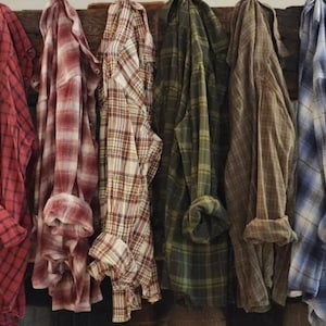 Mystery Vintage / Thrifted Flannel Shirt image 5
