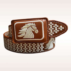 Cinto piteado vaquero caballo Western style embroidered belt with Horse light brown