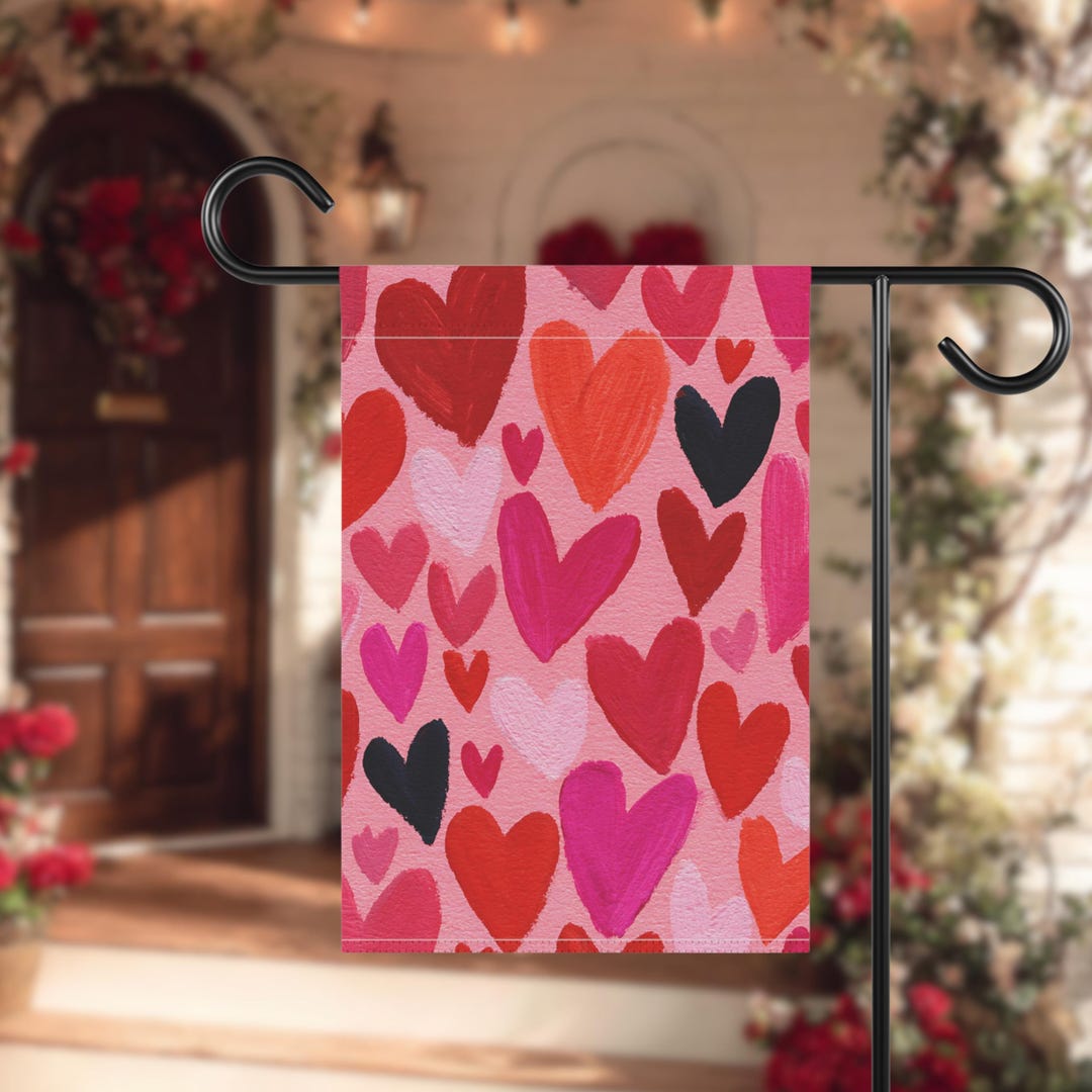 Valentine Heart Garden Flag: Love Garden Decoration, Red and Pink Hearts Porch Flag, Outdoor Decor, Seasonal Banner